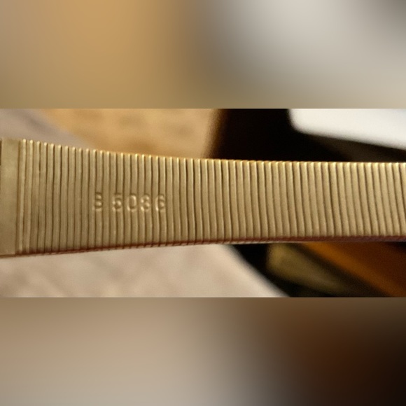 Seiko: Ladies quartz gold small square wrist watch - Picture 5 of 6